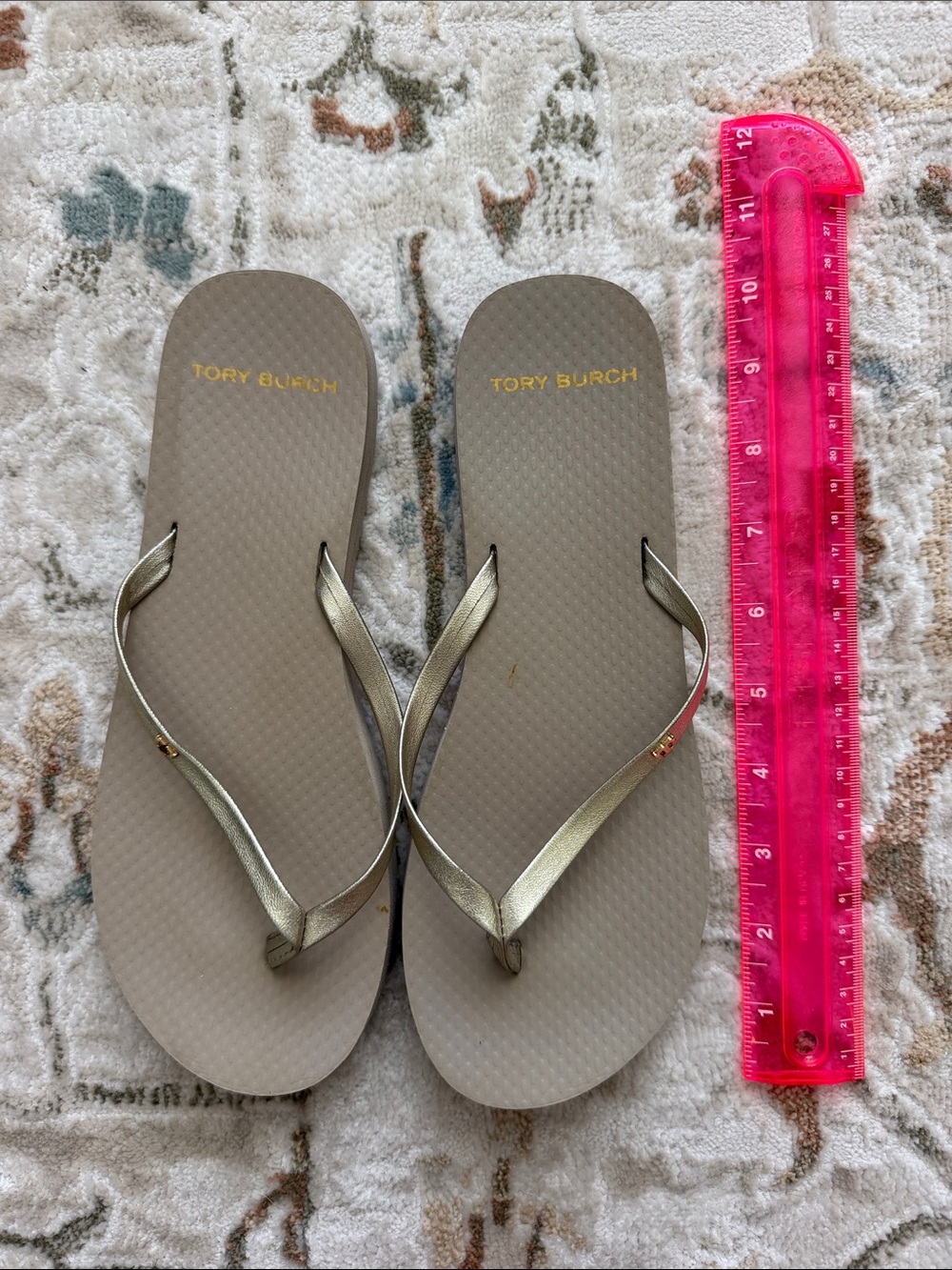 Tory Burch Metallic Gold-Trim Flip Flop Sandals size 6 - Picture 7 of 11
